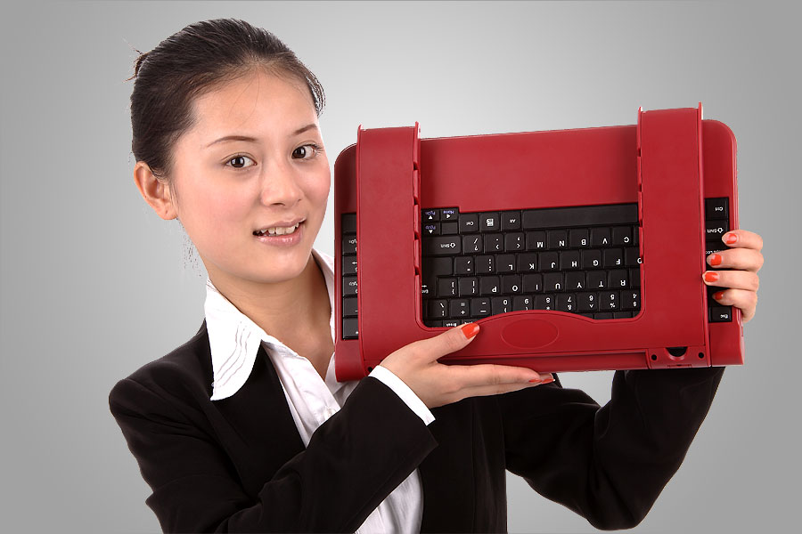 五川網(wǎng)絡拍攝的模特展示產(chǎn)品